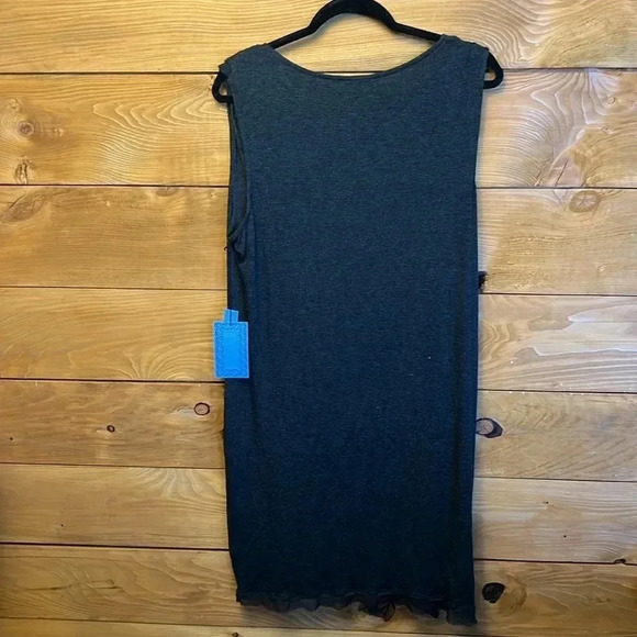 Simply Vera Vera Wang Womens black Shift dress sleeveless pleated front cocktail - Picture 10 of 10